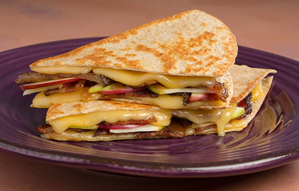 Maple-Bacon &amp; Apple Grilled Cheese